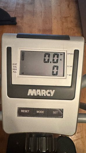Marcy eliptical trainer