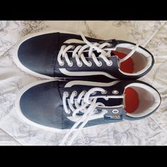 Vans trainers