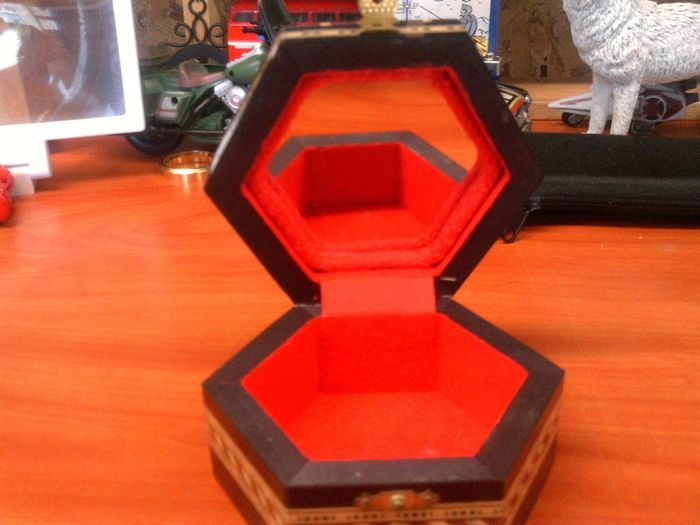 Trinket box