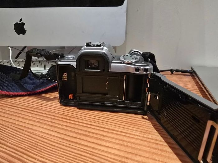 Canon EOS 300 35mm Film SLR Camera Body