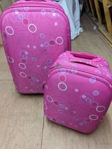 Sturdy Pink Suitcase Set
