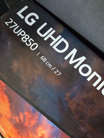 computer monitor
