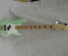 Fender Precision Bass Deluxe Series.