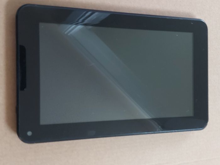 2 x 7 inch Tablets, eStar & Smart Tab, great for Kids Games and taking Photos