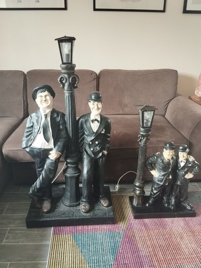 Laurel & Hardy Lamp Figures  Large 230e  & medium 150e (Working)