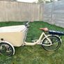 Dutch-style electric cargo bike - excellent condition Image 4