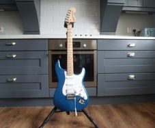 Squier Affinity Stratocaster HSS - Lake Placid Blue