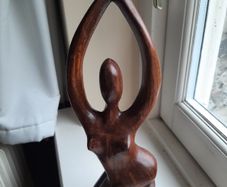 Wooden ornament womens figure