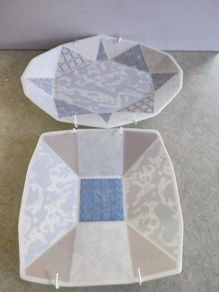 Art deco Wedgwood pastel strata set of 2 Small Hanging Plat.