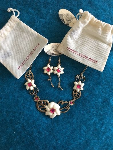 Johnny Loves Rosie Statement Necklet and Earrings