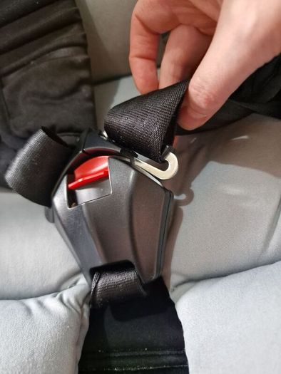 My Babiie Birth to 4 yo car seat Damaged