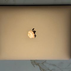 MacBook Air Intel Core i7 16GB 1TB