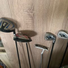 Junior Slazenger golf club set w a Taylormade Putter & balls