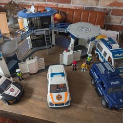playmobil collection - Police Station, cars and figures