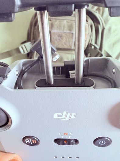 DJI Neo v1 + 6 batteries + two charging hubs + controller + tactical backpack