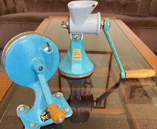 Vintage Bean Slicer No. 102 Lever with Suction Base Mincer 601 Spong Co Made in England