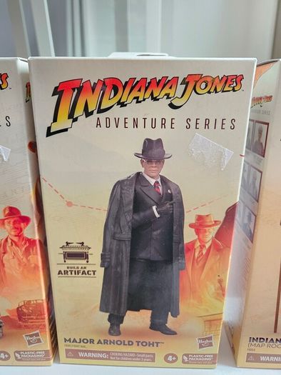 Set of 3 Indiana Jones 1/12 scale figures