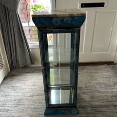 Display cabinet