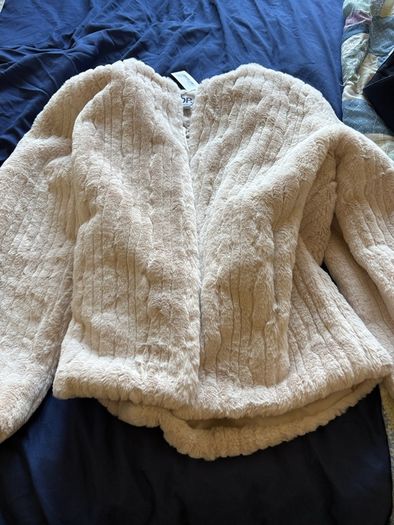 womens faux fur coat