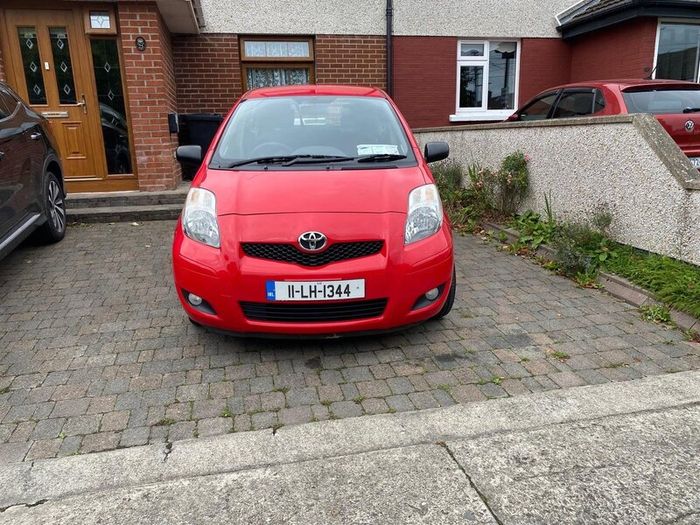 Toyota Yaris 2011