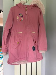 M&S girl jacket, size 6-7 years
