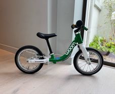 Woom 1 Balance Bike, 12", Green
