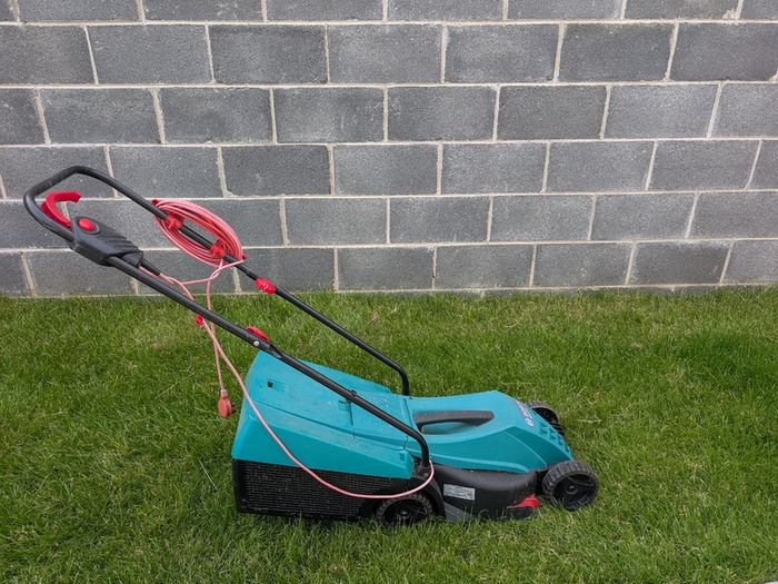 Bosch Electric lawn mower