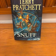 Terry Prachett Snuff hard back