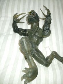 Figurine