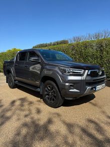 2021 Toyota Hilux Invincible 2.8 Automatic