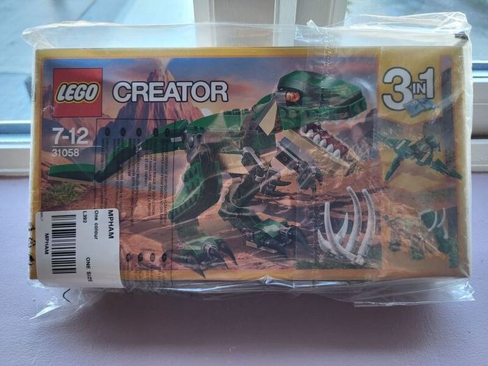 lego 31058 Mighty Dinosaur