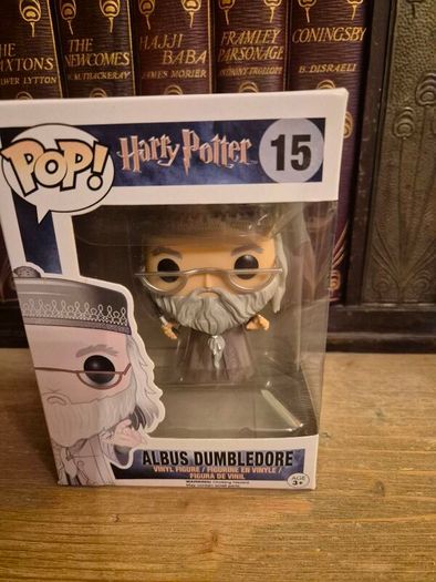 Funko Pop! Albus Dumbledore 15 , Classic Harry Potter (Mint, Never Opened)