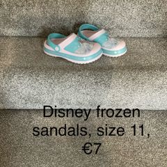 Disney frozen sandals, size 11, great condition