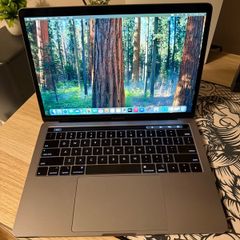 Apple MacBook Pro 2019 - Touchbar