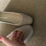 Beige shoes Image 6