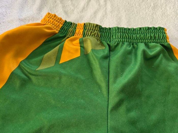 Donegal Gaelic Football Home Shorts 2010 to 2011 Children 5 to 6 Years Old
