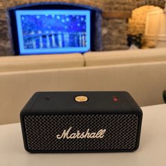 Marshall bluetooth speaker