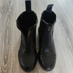 Horse riding shoes size 36