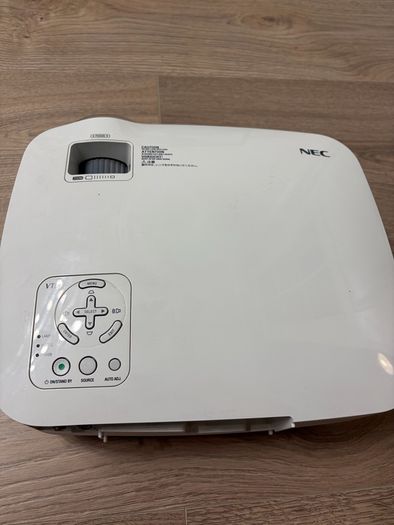 Nec projector