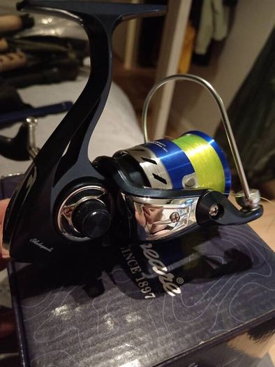 fishing reel