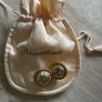 Vintage clip on earrings Image 2