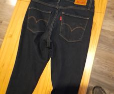 Levis skinny indigo jeans as new