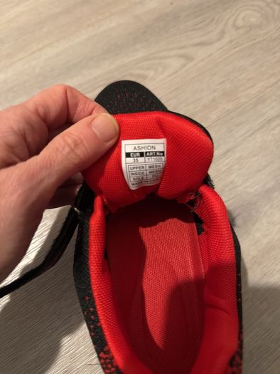 boys shoes