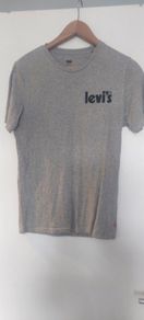 mens levis t shirt grey size small.