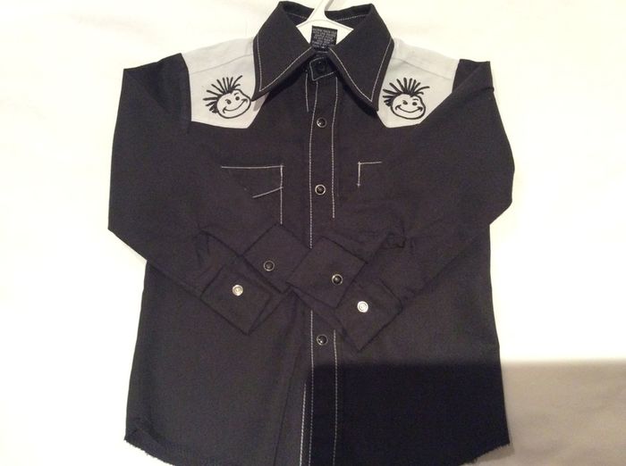 Amazing retro style rockability black and white shirt by celebrity favourite designer brand Knuckleheads 2 - 3