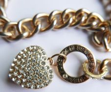 Guess Gold Tone Toggle Puffed Heart Charm Necklace Rhinestone Length 20"