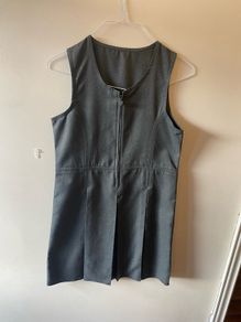 Dunnes grey pinafore (as new) age 12-13
