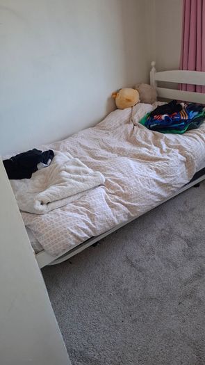 Under bed trundle