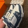 runners LV ARCH Light Uk10.5 Image 3
