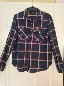 Ladies shirt size 12